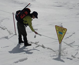 立ち入り禁止ロープの補修