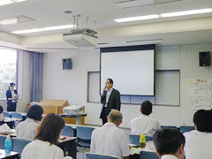 写真1：開講1