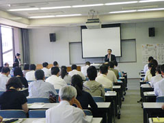 写真2：開講2